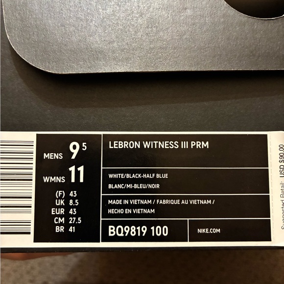 Nike Lebron Witness III PRM White and Black Sneakers - Picture 10 of 10